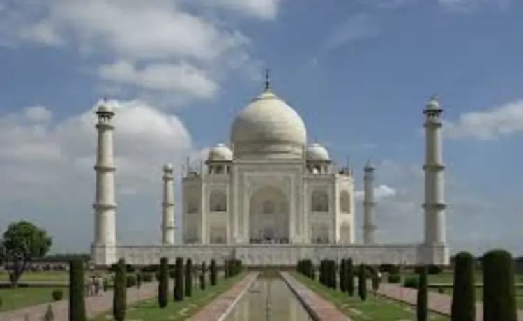 Agra
